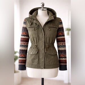 Olive Green Utility Anorak Jacket Boho Southwestern Knit Sleeves Medium